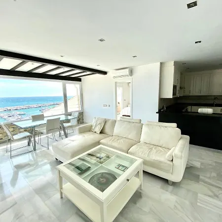 Luxury Puerto Banus Penthouse With Parking & Wi-fi Appartamento *