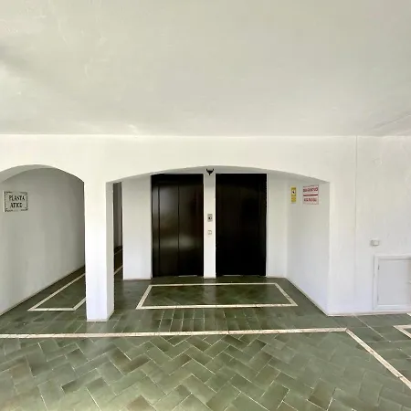 Luxury Puerto Banus Penthouse With Parking & Wi-fi Марбелья